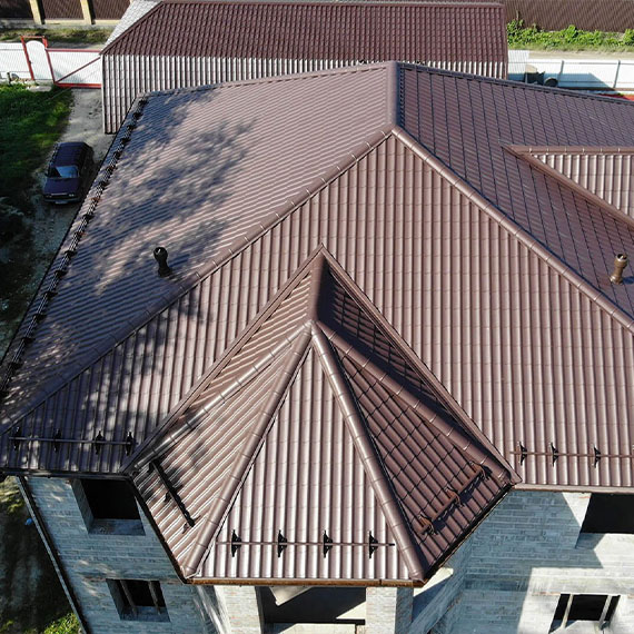 Монтаж сложной крыши и кровли в Нязепетровске и Челябинской области
